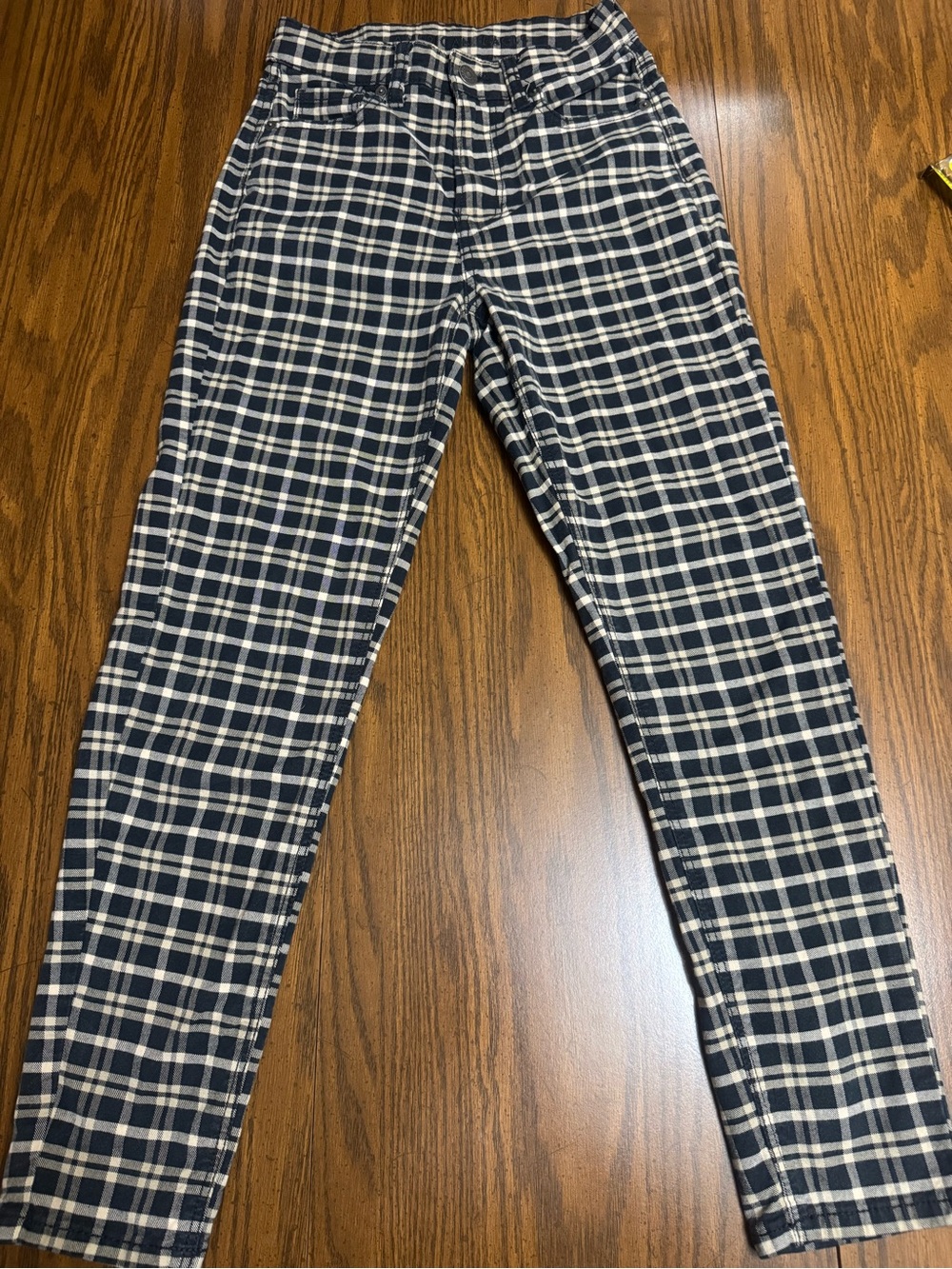 American Eagle Women’s size 000 short Navy and White Plaid Stretch Jeans